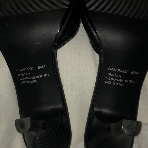 Kitten heel - Picture 2 of 3